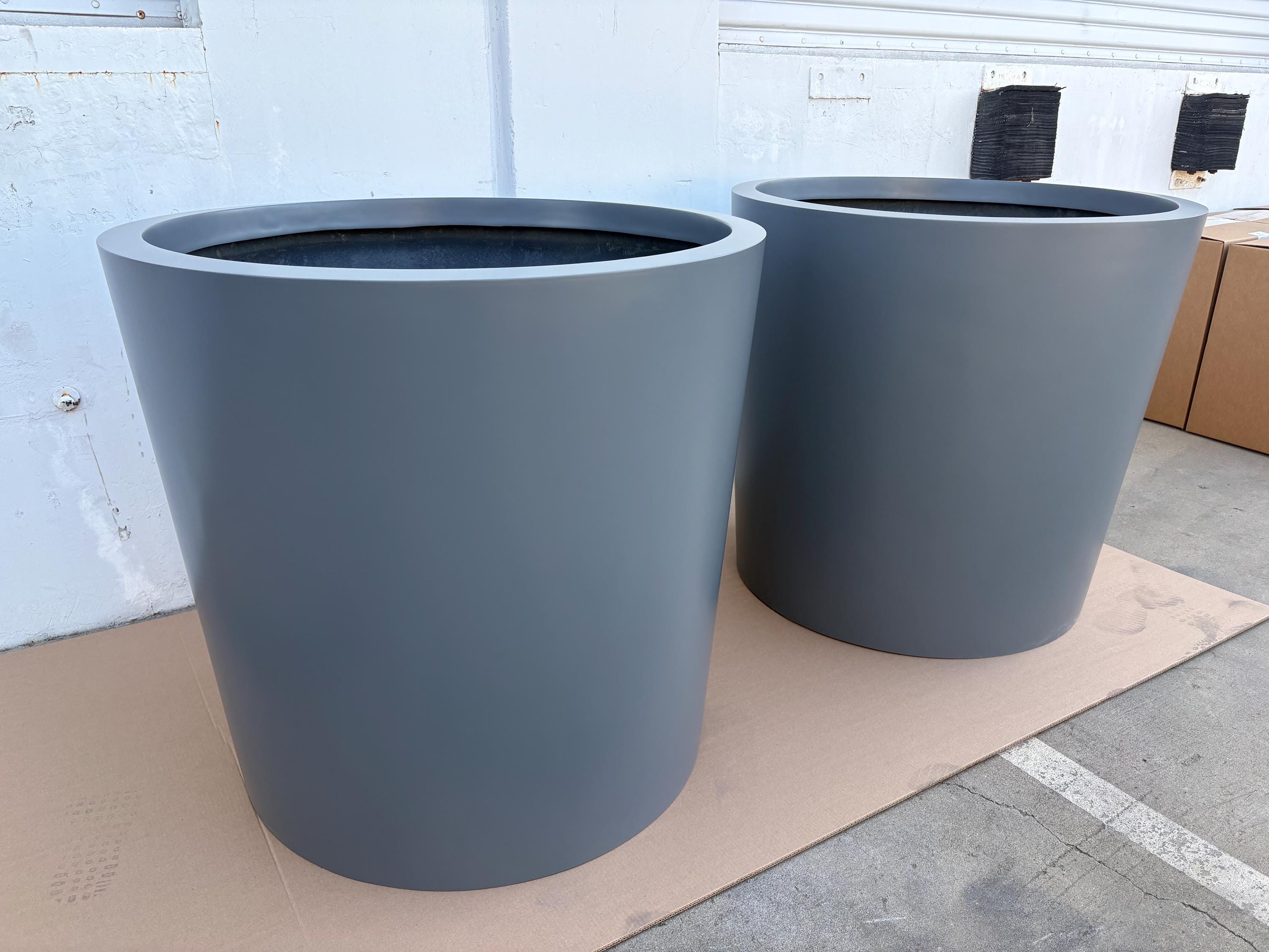 36 inch round plastic planter Extra Large 36" Round Fiberglass Tree Planter – Bold & Modern